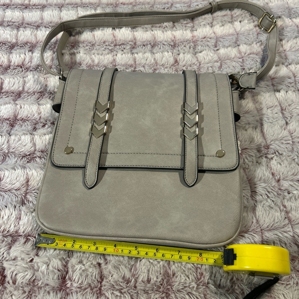 Amazon Gray Crossbody Bag with Adjustable Strap